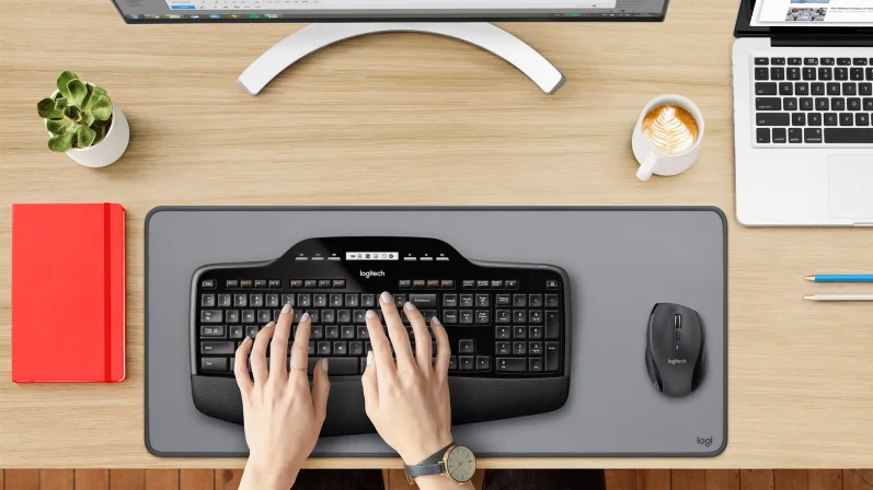 MK710 Performance Wireless Keyboard and Mouse Combo